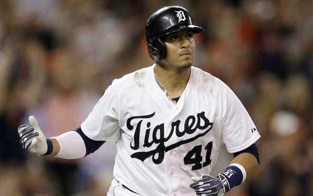 Vu00edctor Martu00ednez volteu00f3 anoche la pizarra para los Tigres al sonar jonru00f3n de dos carreras en el su00e9ptimo inning. (Foto: AP)