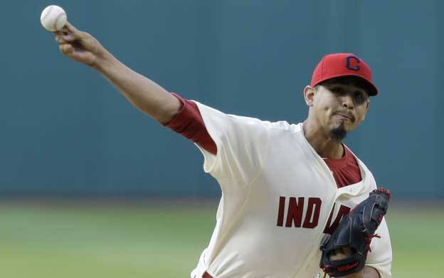 Carlos Carrasco enfrentaru00e1 a la ofensiva de los Tigres. (Foto: AP)