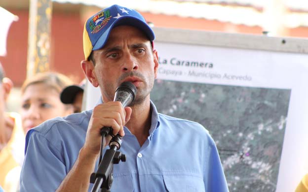 Capriles acotu00f3 que u201ceste accidente genera mucha suspicacia. Probablemente ahora el gobierno va a venir con una nueva novela"