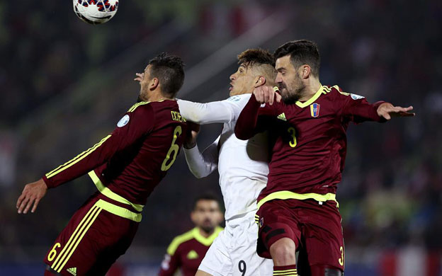El u00faltimo llamado vinotinto de Cichero llamu00f3 la atenciu00f3n de muchos. El defensa ni siquiera fue tomado en cuenta por su club