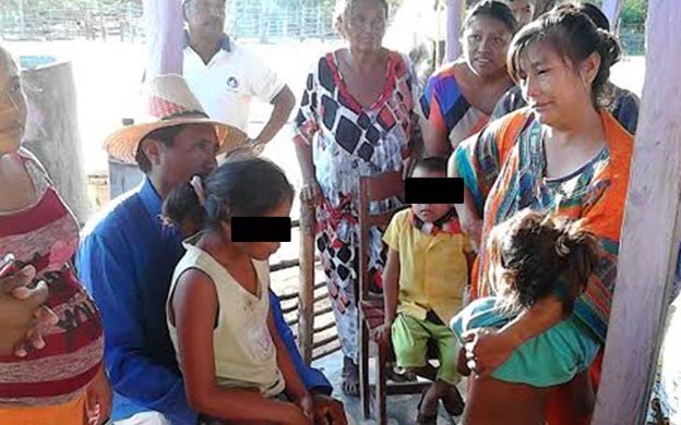 Las niu00f1as se extraviaron cuando se dirigu00edan a visitar a su padre. Caminaron durante siete kilu00f3metros hasta llegar a una casa donde pasaron la noche. (Foto: Prensa CPBEZ)