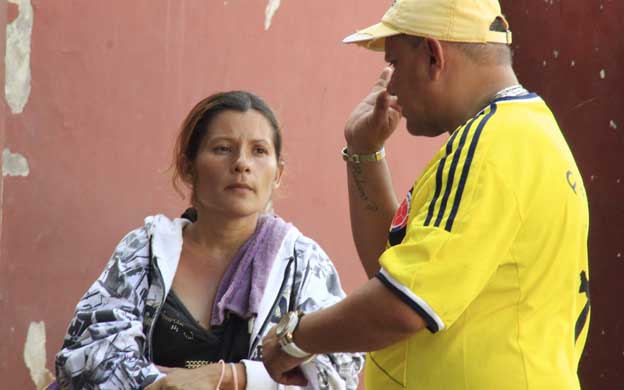 Los padres esperaban la entrega del cuerpo de Diego. (Foto: Maru00eda Alejandra Mora)
