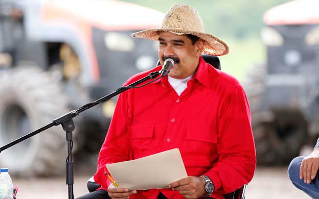 El jefe de Estado instalu00f3 el congreso de la patria de los CLAP en el estado Aragua. (Foto: AVN)