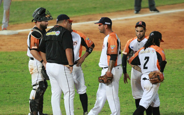 u00c1guilas del Zulia tropezaron ante el picheo de Caribes y esta noche cierran sus juegos en casa ante la u201ctribuu201d.u00a0
