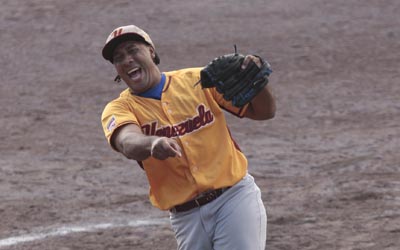 Ramon Jones guía el triunfo de Venezuela