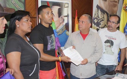 Comunidad gay del país entrega propuestas en la AN