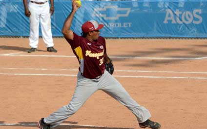 Jones blanquea a EEUU y el softbol asegura presea