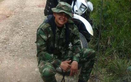 Las FARC liberan a un militar en el sur de Colombia