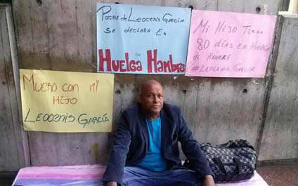 Padre de Leocenis cumple 72 horas en huelga de hambre