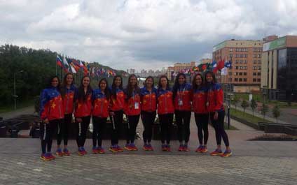 Cuatro sirenas zulianas bailan en aguas del Mundial de Natación 