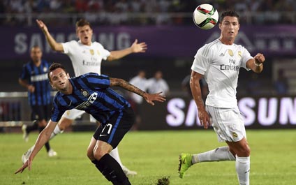 Real Madrid golea en su primer partido en China