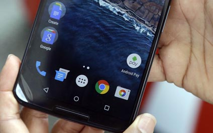 Teléfonos con Android se pueden “hackear” con un MMS
