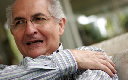 Vuelven a diferir audiencia de Antonio Ledezma