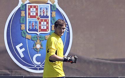 Casillas está “muy emocionado” por acogida en el Oporto