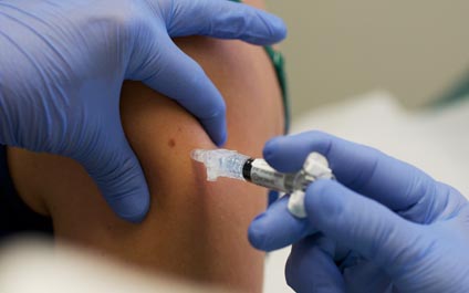 Vacuna contra el ébola muestra “un alto grado de efectividad”