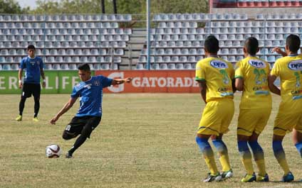 Zulia FC defiende la cima en Guanare