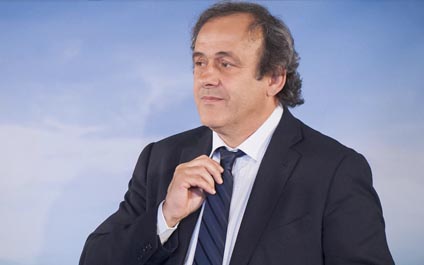 Platini recibe apoyo para comandar la FIFA