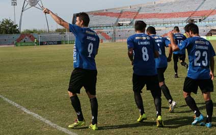¡A defender la punta!