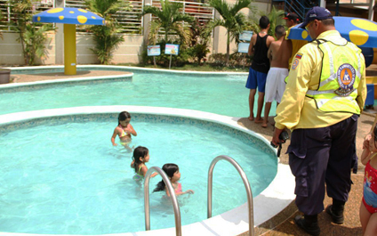 Inspeccionaron 800 piscinas en Los Bucares
