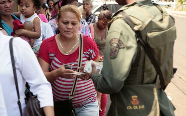 Machado solicita a Comisión de Primaria garantizar voto de migrantes