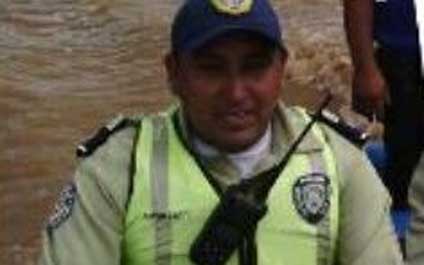 “Bachaqueros” aplastan a oficial en Sinamaica
