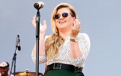 Kelly Clarkson anuncia su segundo embarazo