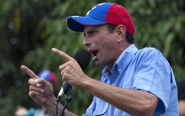 Rosales demuestra con hechos el cambio en Zulia a un año de gestión
