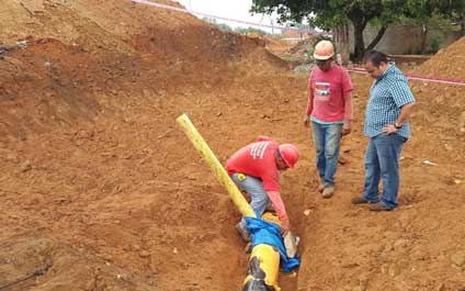 Gobierno establece alianza con Colombia en área de hemoderivados
