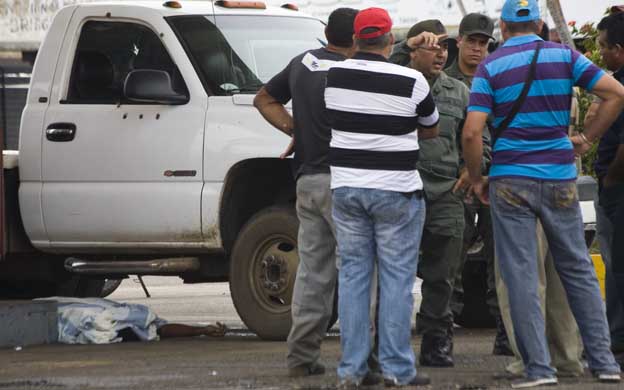 Ocariz, Capriles y Guanipa son los posibles candidatos de PJ a la primaria