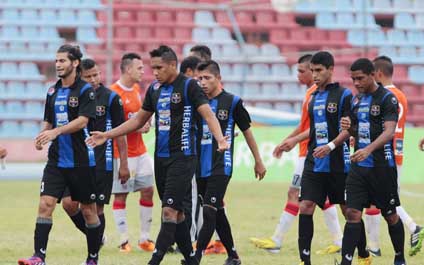 Zulia FC empata en casa y pone en vilo su liderato
