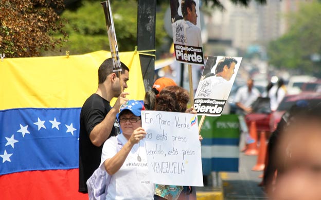 Conmemoran los 24 años de la revolución bolivariana