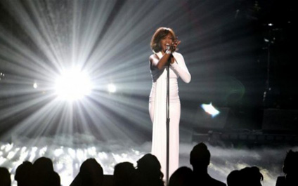 Whitney vuelve a los escenarios en forma de holograma