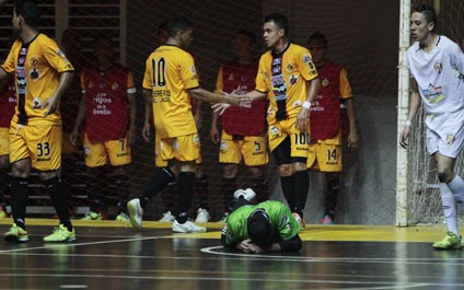 Guerreros se despide barriendo a Trujillanos