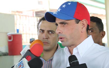 “Es una cachetada la compra de más aviones de guerra”