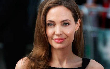 Filme de Jolie en Camboya tendrá elenco local