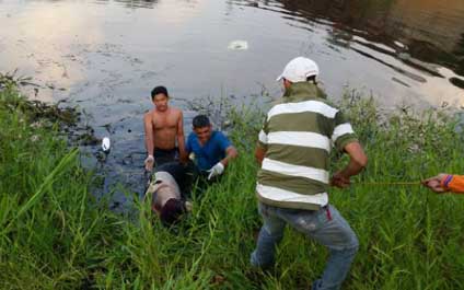 Hallan a tres hombres ajusticiados en el Aracisco