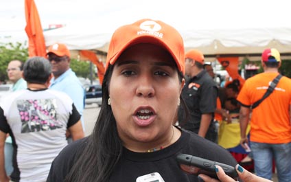 “Son los villanos y se disfrazan de héroes antibachaqueros”