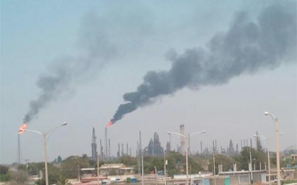 Reinician operaciones en refinerías de Amuay y Cardón