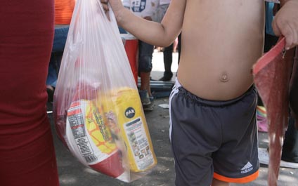 La canasta básica se cubre con diez salarios mínimos