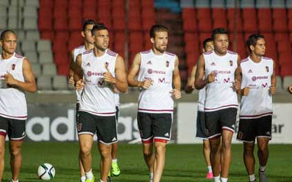 La era post Arango arranca ante Paraguay