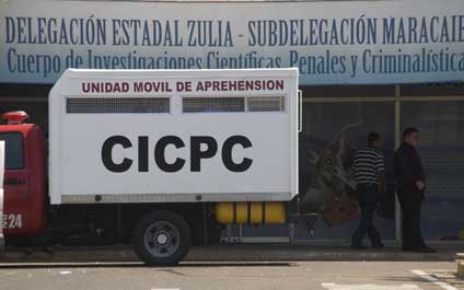 Se fugan tres reos y la Policía científica recaptura a dos