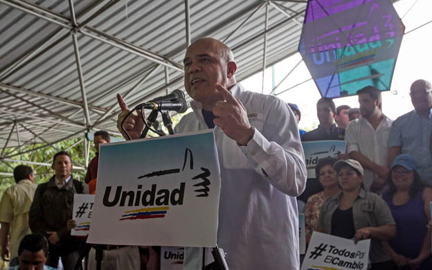 Sismo en Ecuador deja 14 fallecidos en el país y 1 en Perú