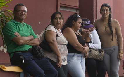 Asesinan a obrero a pedradas en Fundabarrios