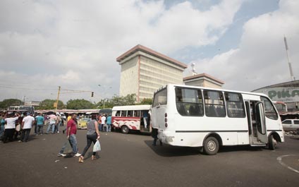 Transportistas cierran hoy La Curva de Molina