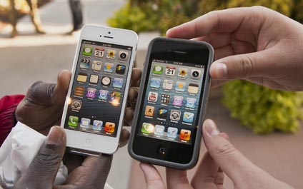 Persisten abusos laborales en fábricas del iPhone