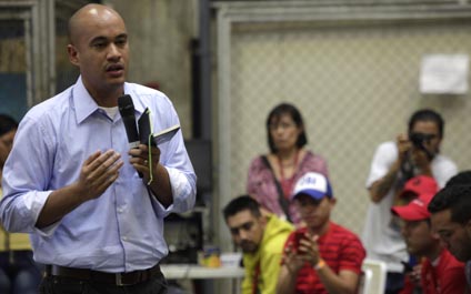 “El voto castigo será para los flojos de la oposición”