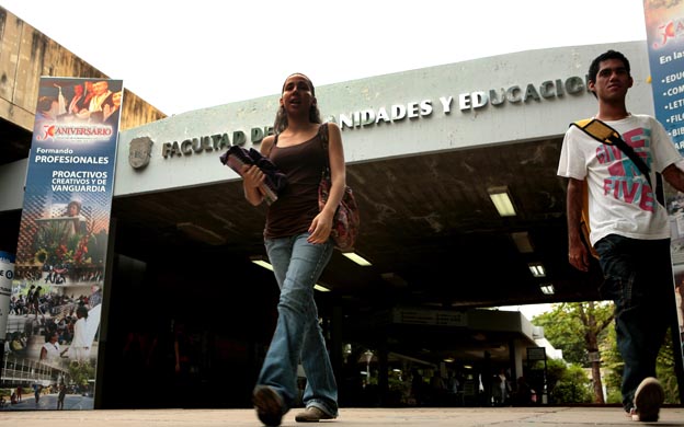 Aplicación de idiomas pretende ayudar a migrantes