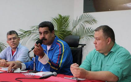 "La revolución es el cambio que surge de nuevos liderazgos"