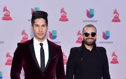 Piqué llega a Miami para dejar a sus hijos a Shakira