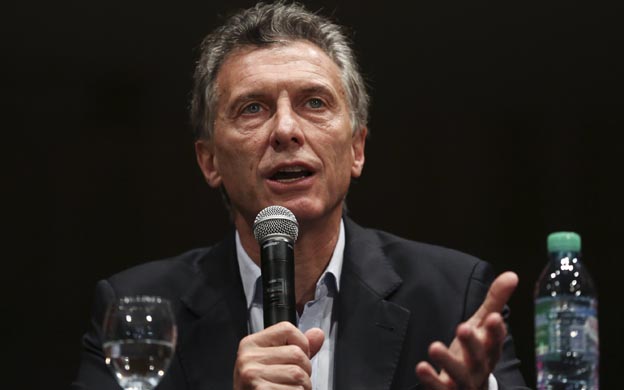 Gobierno: Avión Sukhoi cae a causa de ave que entró al sistema de motores